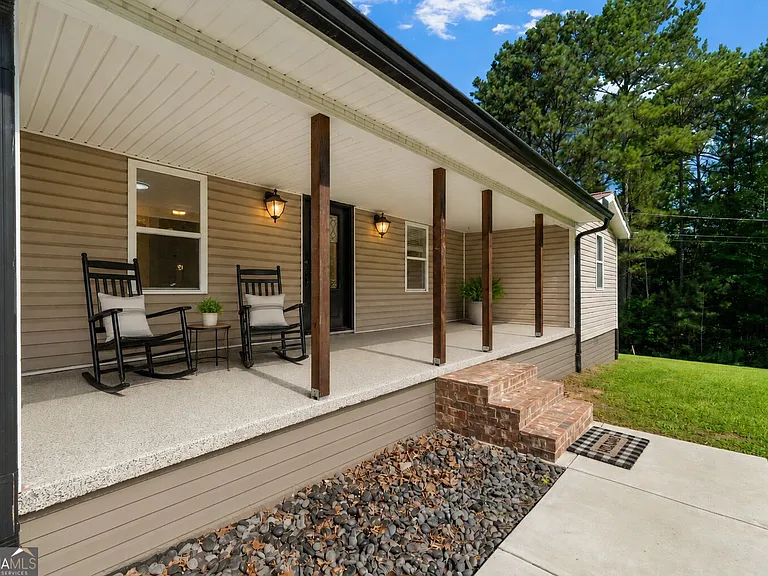 3646 Jones Mill Rd — Photo 2