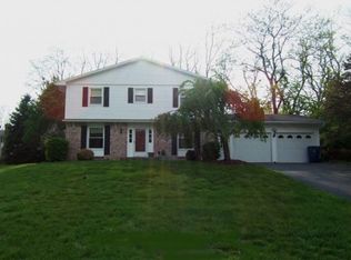 95 S Ridge Trl, Fairport, NY 14450