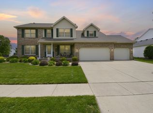 19 Bandecon Way, Bloomington, IL 61704