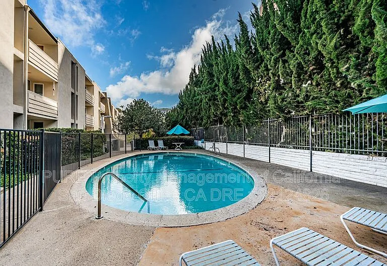 2510 Torrey Pines Rd #209 — Photo 22