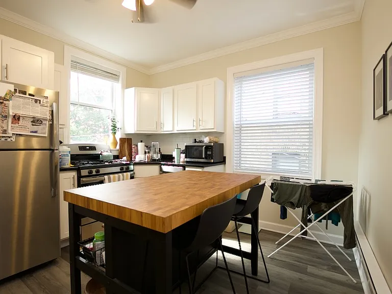 646 W Roscoe St #N3 — Photo 7