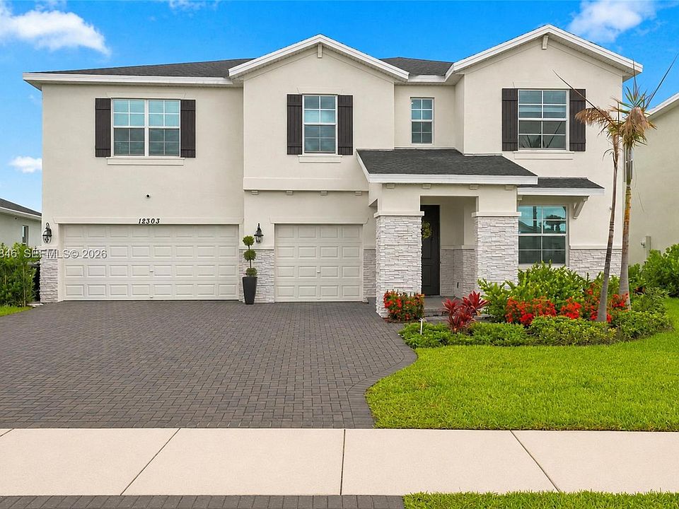 1st image of 12303 SW Roma Cir