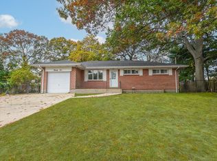 22 Paula Blvd, Selden, NY 11784