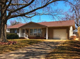 1616 G St, Fairbury, NE 68352