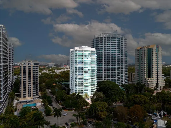 2645 S Bayshore Dr APT 902, Miami, FL 33133