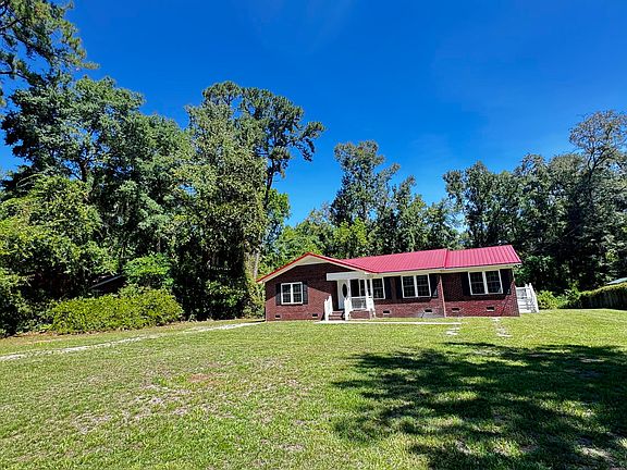 4th image of 202 Josie Dr