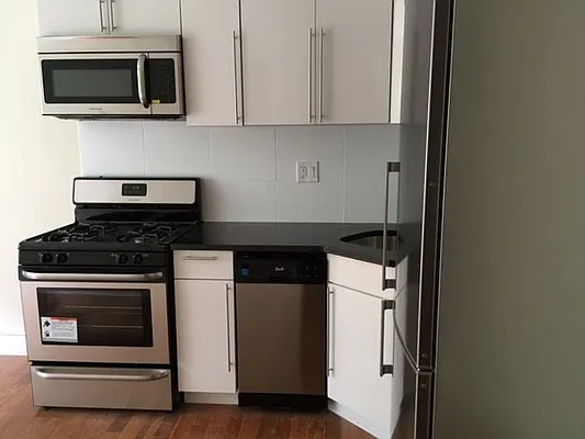 Rented by Platinum Properties | media 7