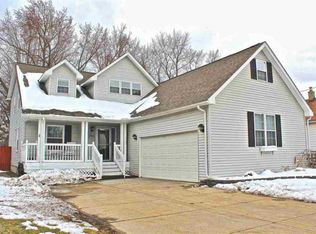 3062 Henrydale St, Auburn Hills, MI 48326