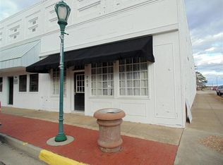 702 Main St, West Point, VA 23181