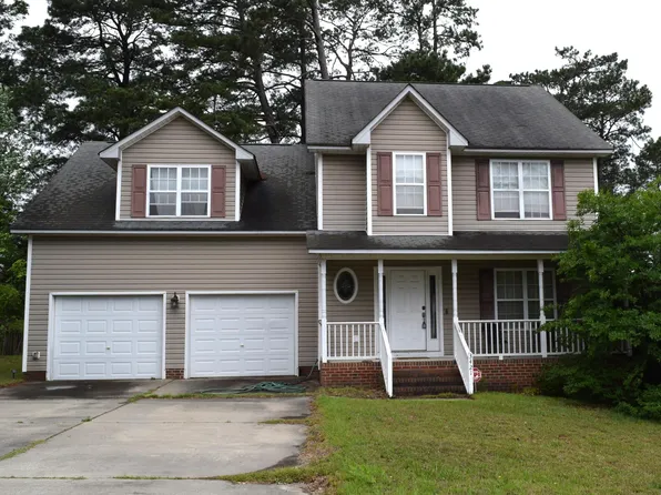 3421 Gables Dr, Fayetteville, NC 28311