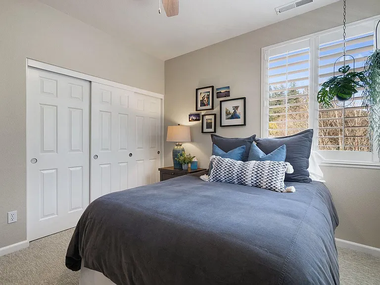 448 Silverwood Dr — Photo 45