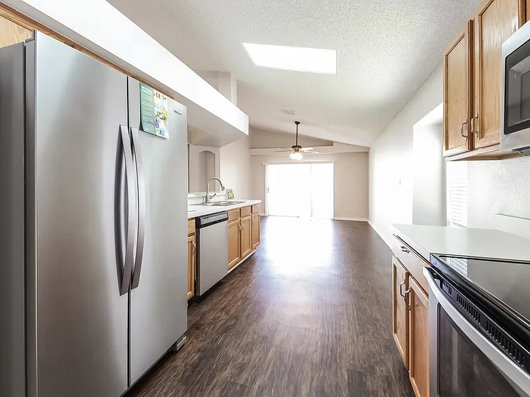 92 Pine Forest Pl — Photo 4