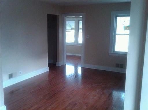 5th image of 11 Lillian St