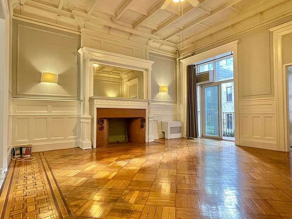 1st image of 150 W 76th St #2B2