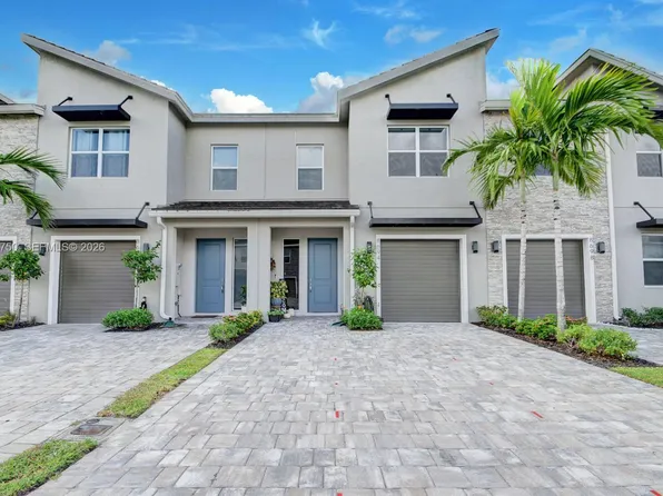 8694 Via Mar Rosso, Lake Worth, FL 33467