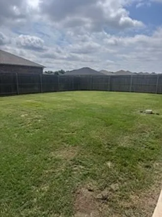 10300 Hidden Village Dr — Photo 15