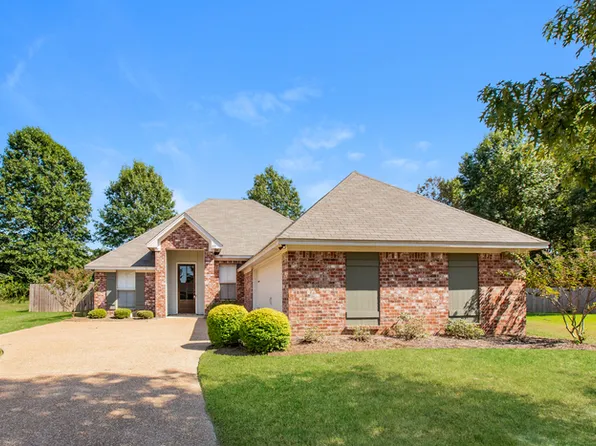 107 Moss Crk, Canton, MS 39046