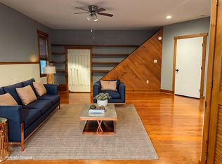 10 Front St #B, Lititz, PA 17543