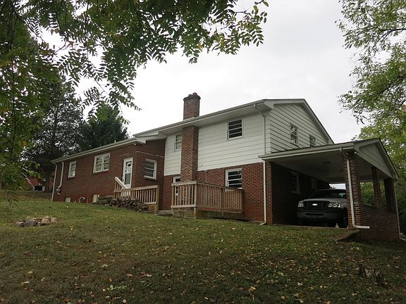 5th image of 142 Northeast Drive