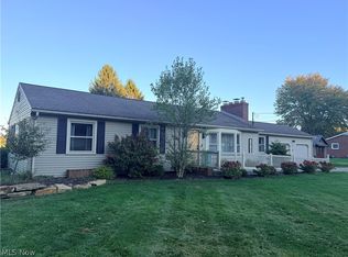 10161 New Buffalo Rd, Canfield, OH 44406