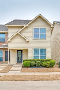 5700 Giddyup Ln, Fort Worth, TX, 76179