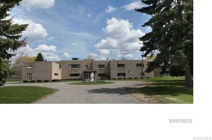 1st image of 171 Knox Ave