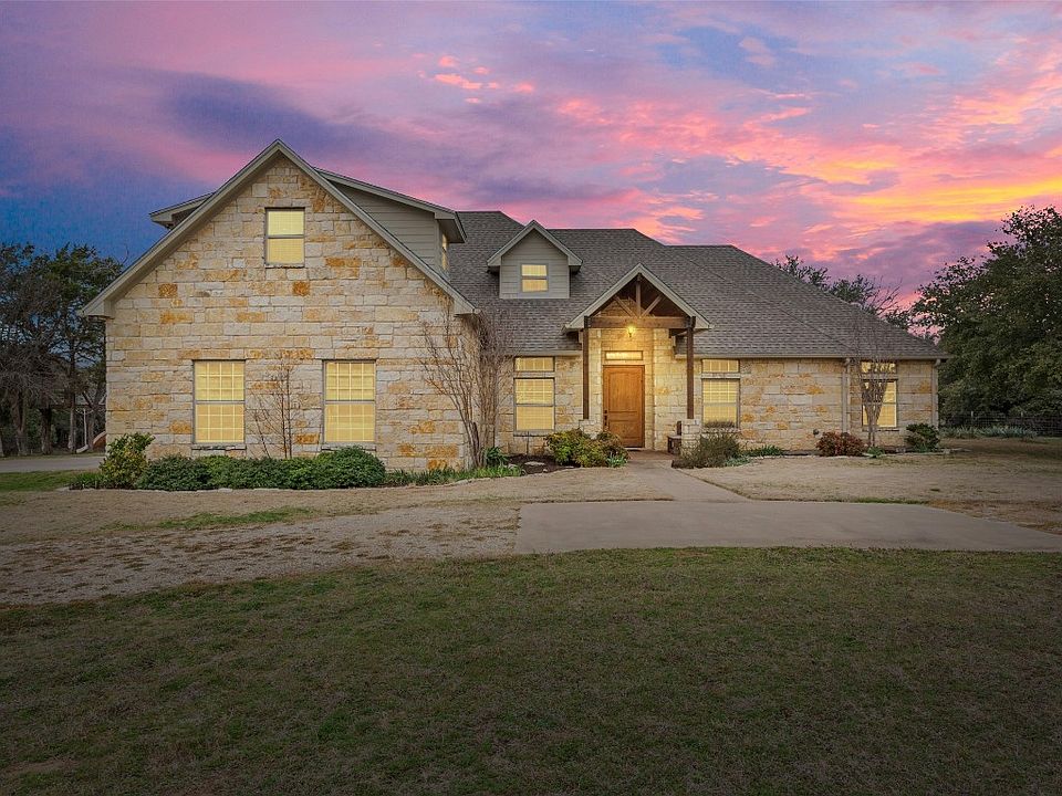 1st image of 324 County Road 3340