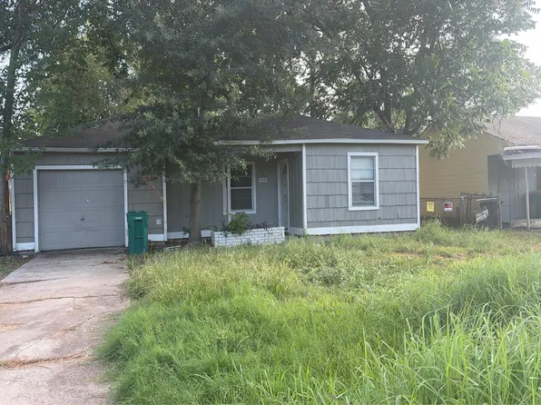 1416 Northwood Ln, Pasadena, TX 77502