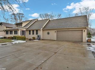 38750 Pineridge St, Harrison Township, MI 48045