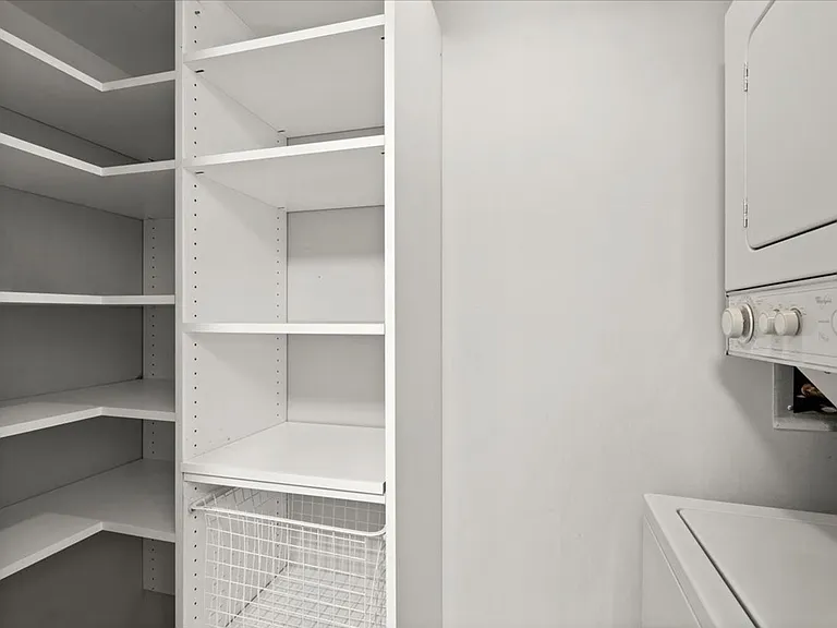 3481 Lakeside Dr NE #1007 — Photo 16