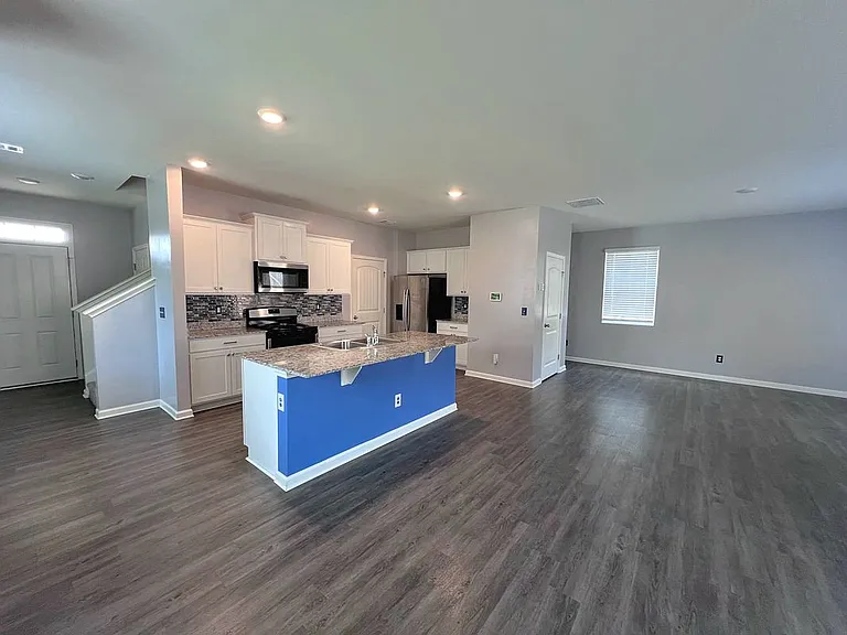 5356 Barberry Ave — Photo 5