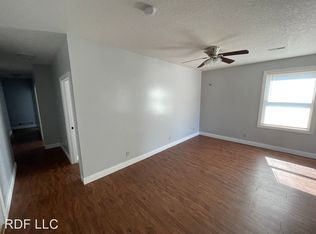 1516 1/2 N Harrison St, Davenport, IA 52803