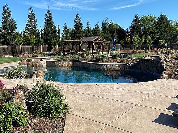 pool