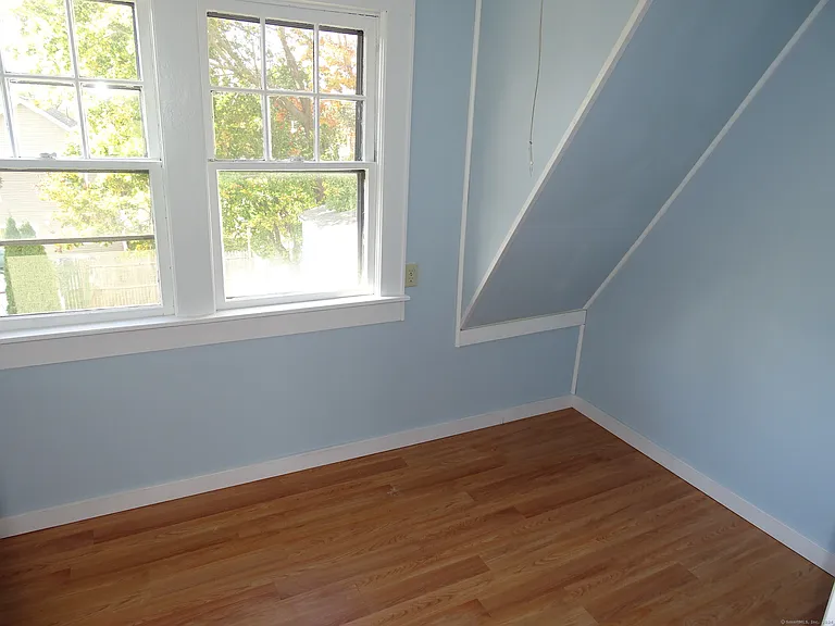 45 Olive St — Photo 26