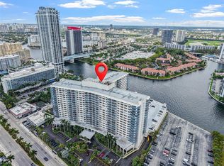 3800 S Ocean Dr APT 301, Hollywood, FL 33019