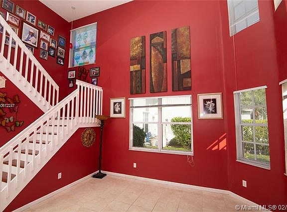 5th image of 1752 NW 166th Ave