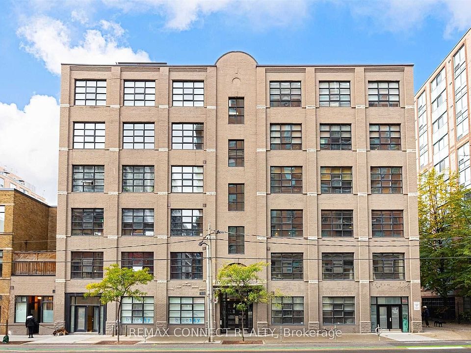 1st image of 90 Sherbourne St #301