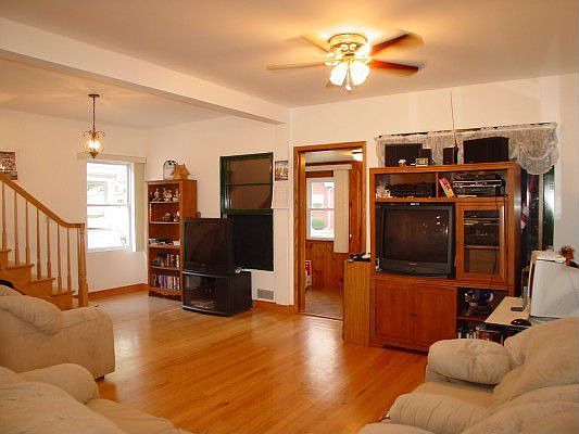 3rd image of 2132 N 74th Ave