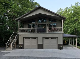 48 Country View Dr, Benton, MO 63736