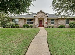 121 Sheri Way, Red Oak, TX 75154