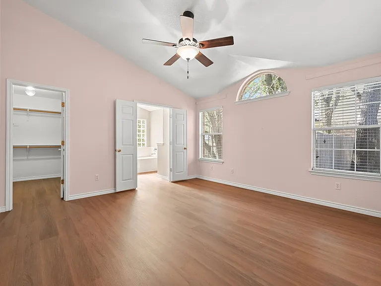 10317 Huxley St — Photo 15