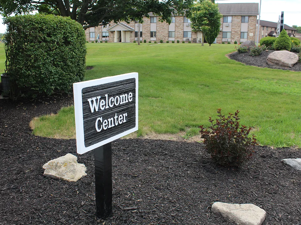 Wind Ridge Apartments