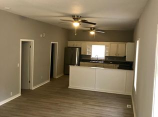 102 Greenville Ave, Wilmington, NC 28403