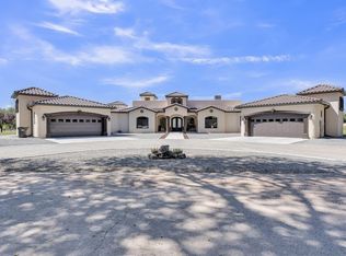 14 Hacienda Del Valle, Peralta, NM 87042