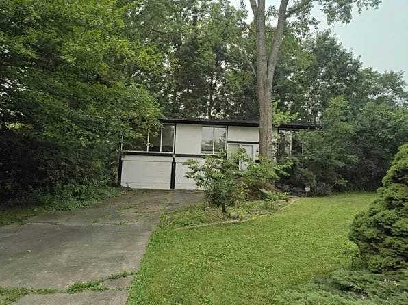 4339 Nottingham Ave, Youngstown, OH 44511