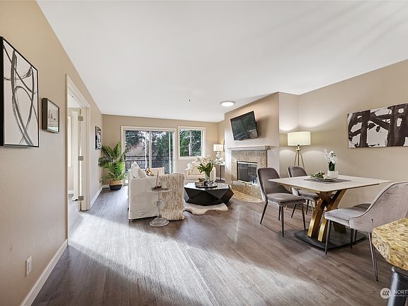 3rd image of 200 99th Avenue NE #33