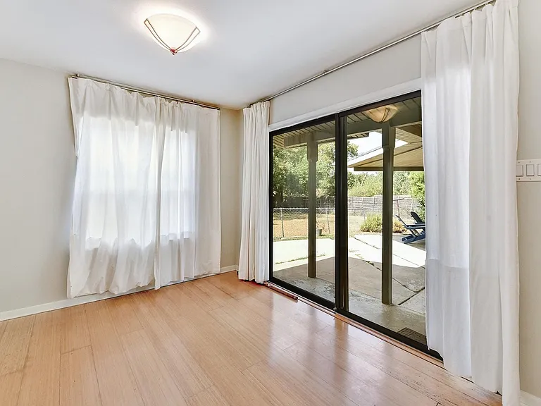 4702 Philco Dr — Photo 10