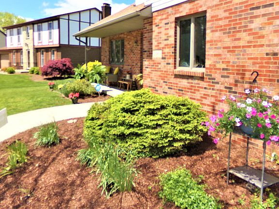 5th image of 2064 Presley Dr