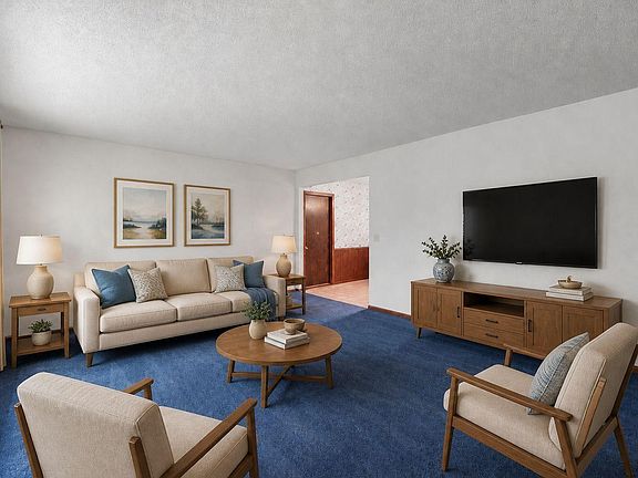 3rd image of 360 Sophia Ave