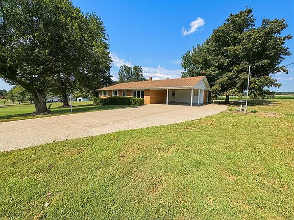 2nd image of 87 Meadow Ln